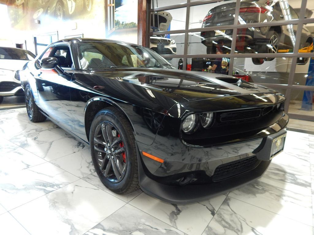 2019 DODGE Challenger