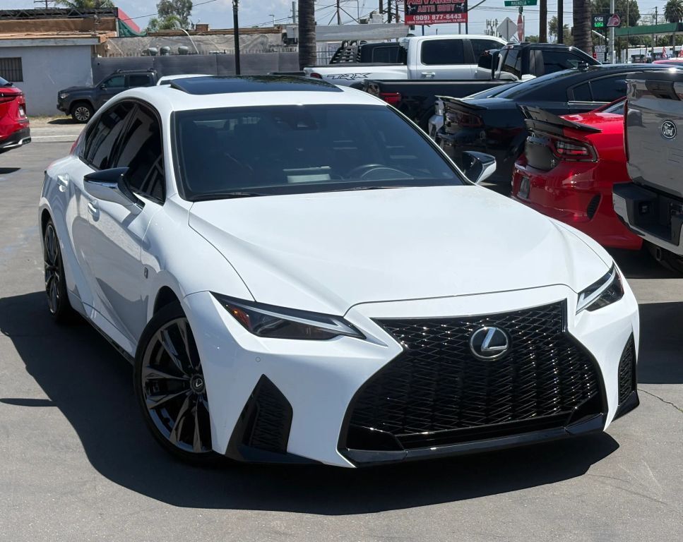 2023 LEXUS IS