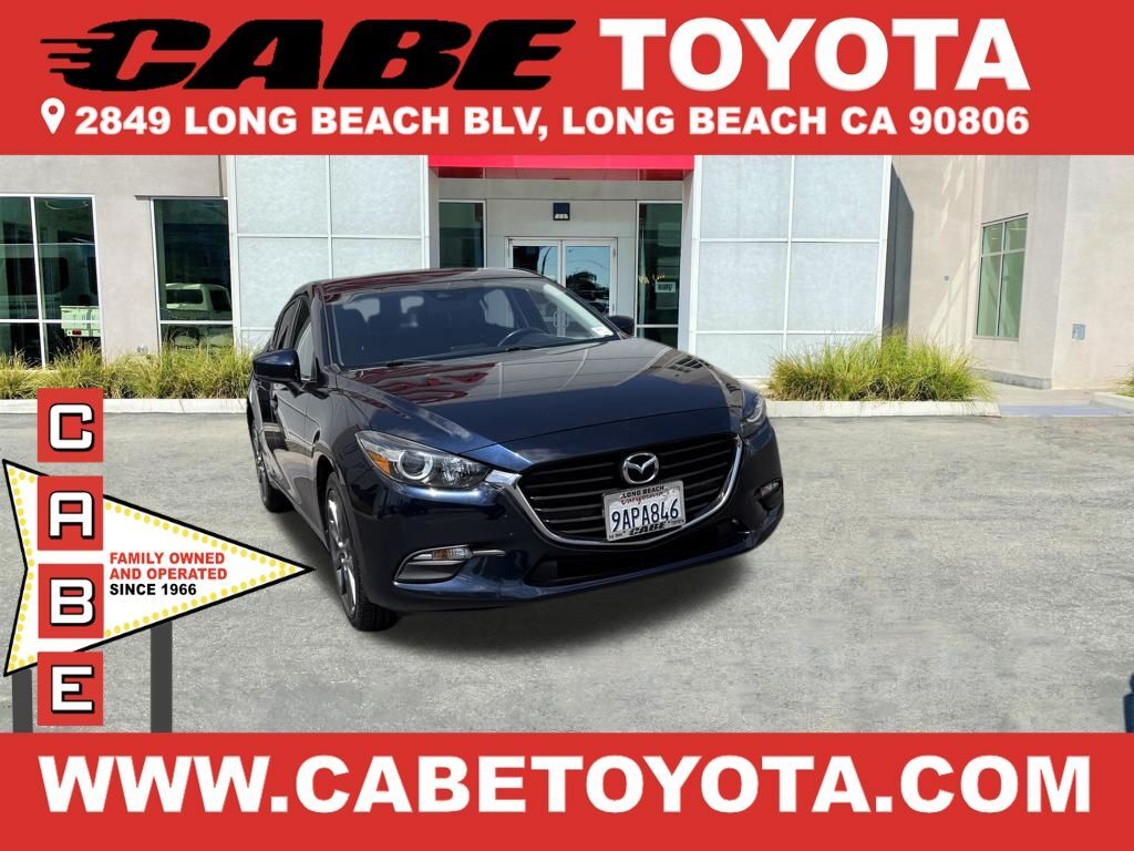 2018 MAZDA Mazda3