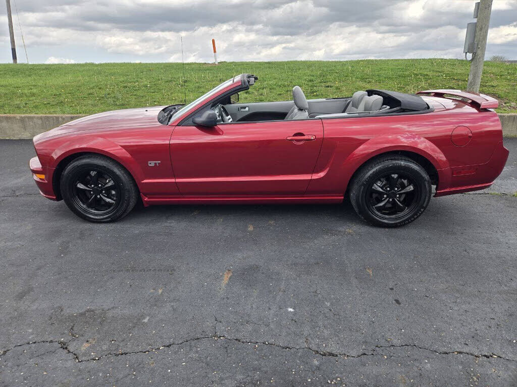 2006 FORD Mustang