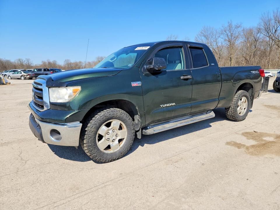 2010 TOYOTA Tundra