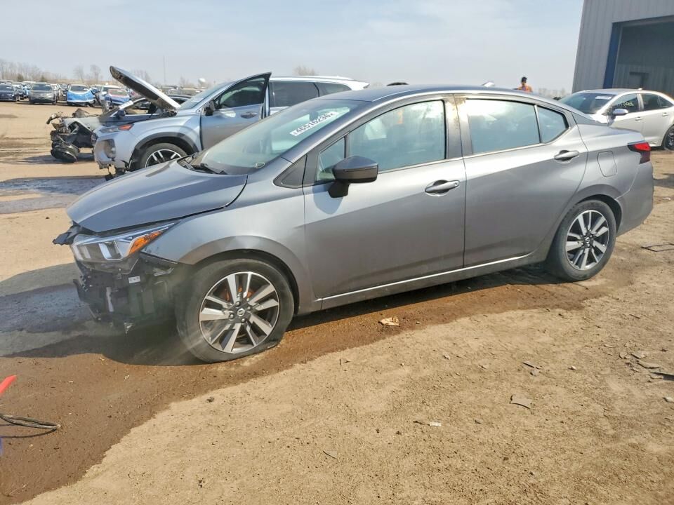 2020 NISSAN Versa