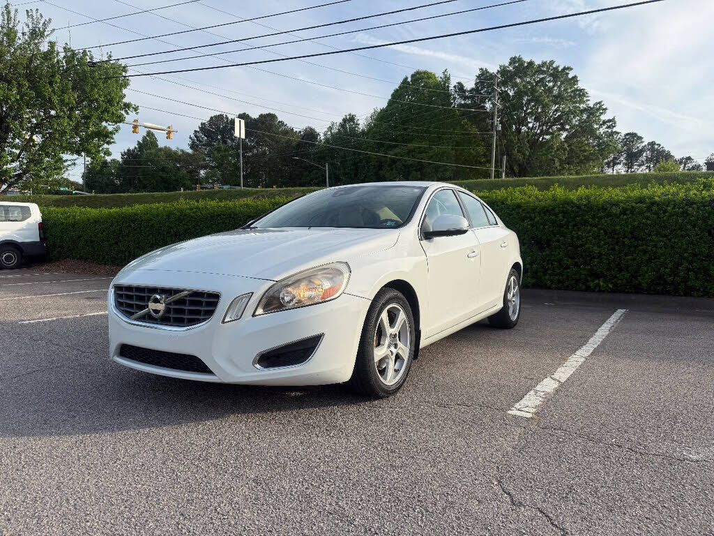 2012 VOLVO S60
