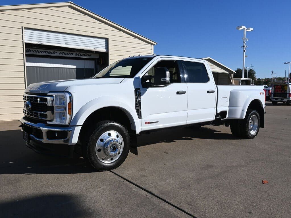 2025 FORD F-450