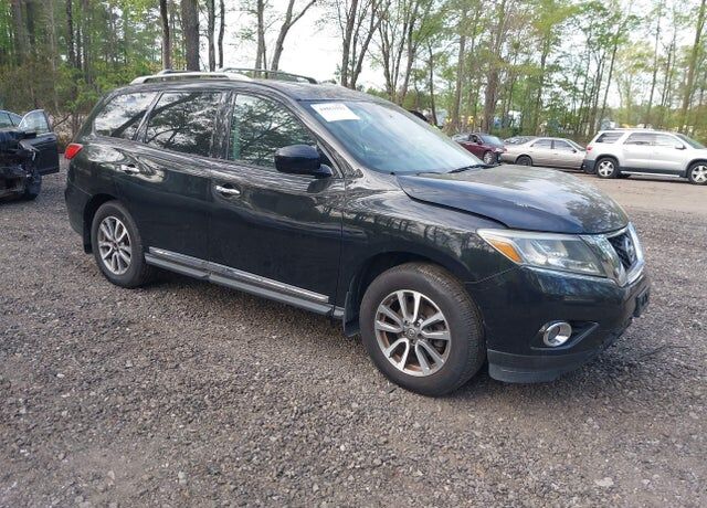 2015 NISSAN Pathfinder