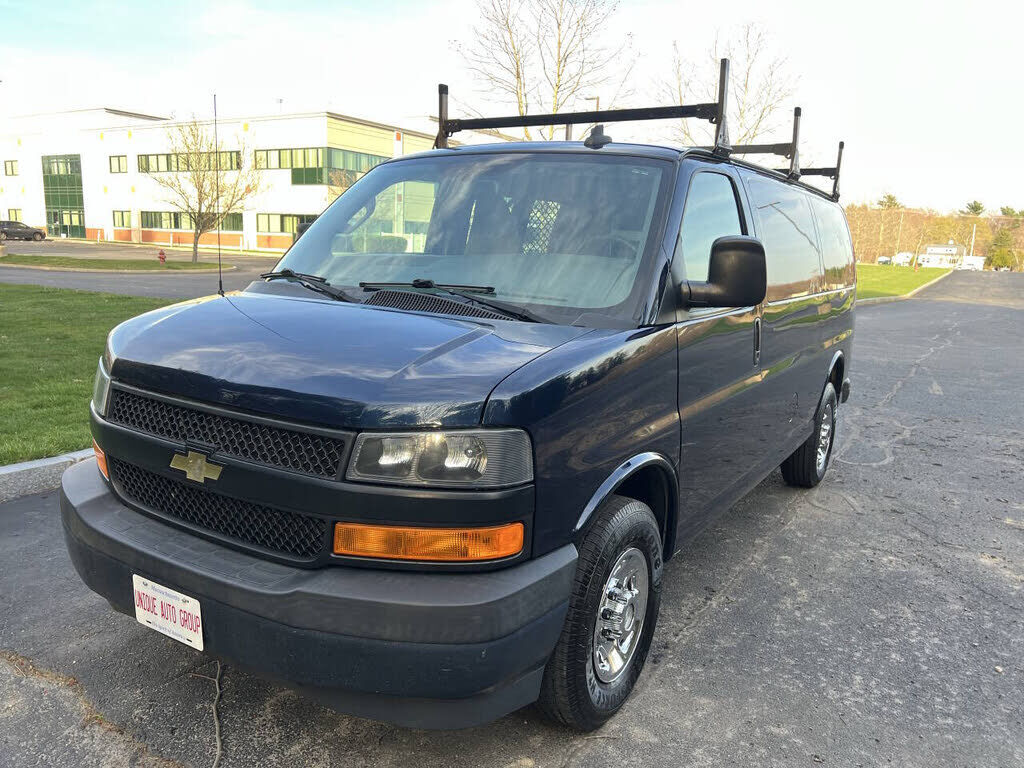 2018 CHEVROLET Express