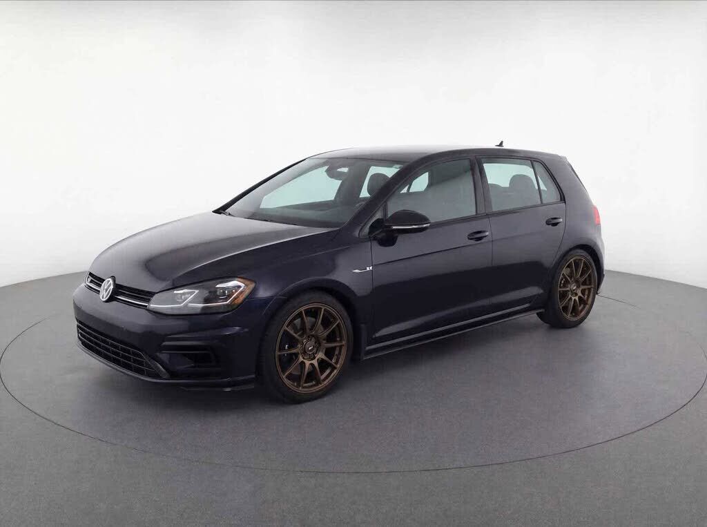 2019 VOLKSWAGEN Golf R