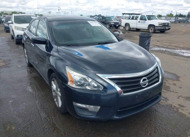 2013 NISSAN Altima