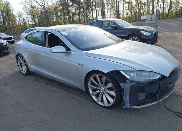 2013 TESLA Model S