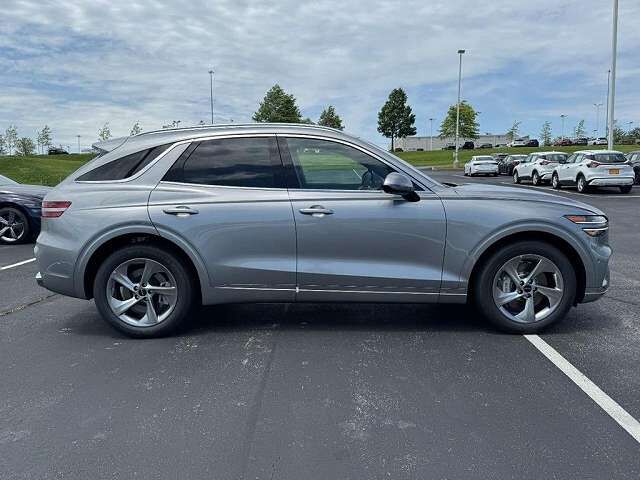 2026 GENESIS GV70