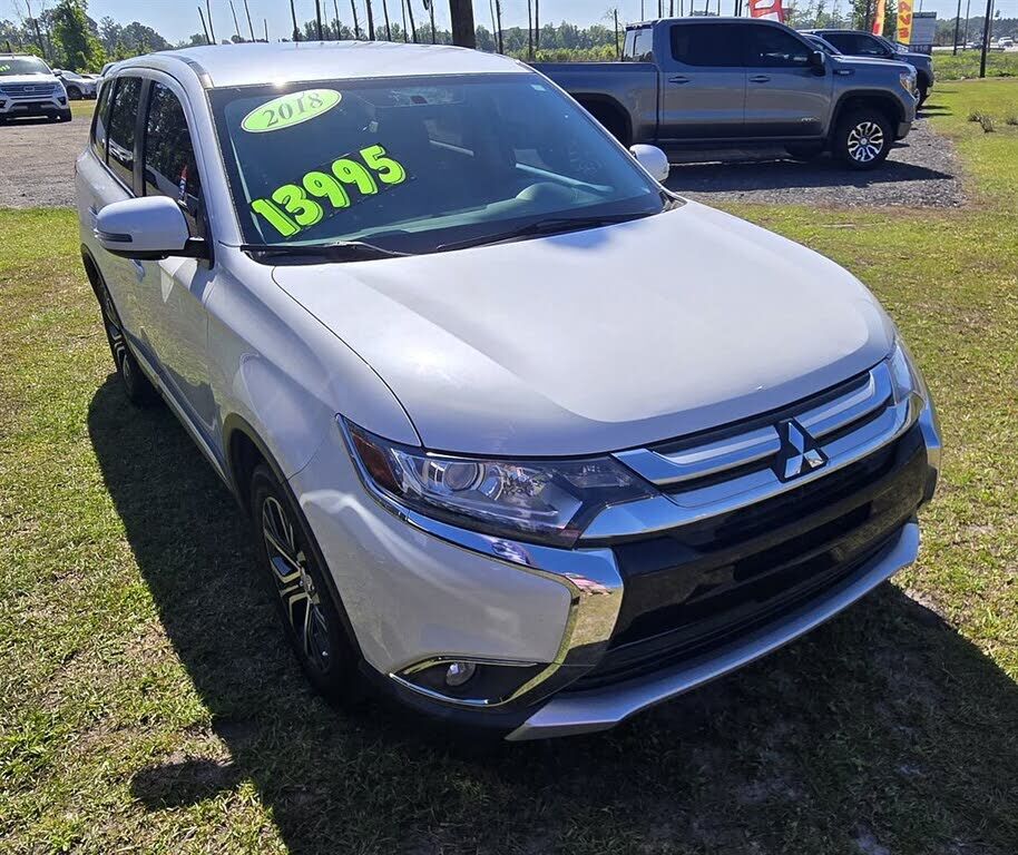 2018 MITSUBISHI Outlander