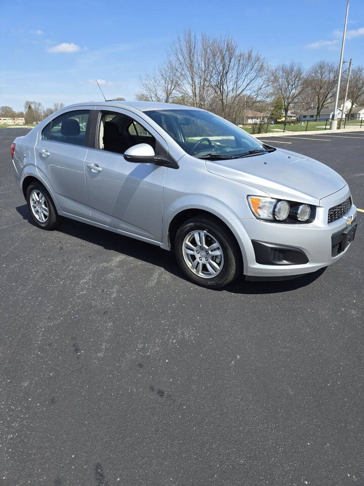 2015 CHEVROLET Sonic