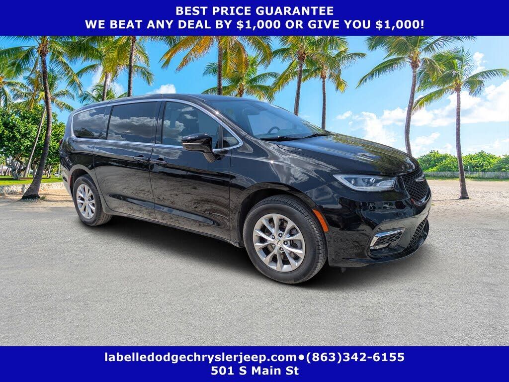 2025 CHRYSLER Pacifica