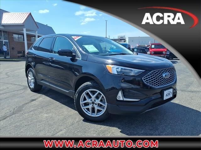 2023 FORD Edge