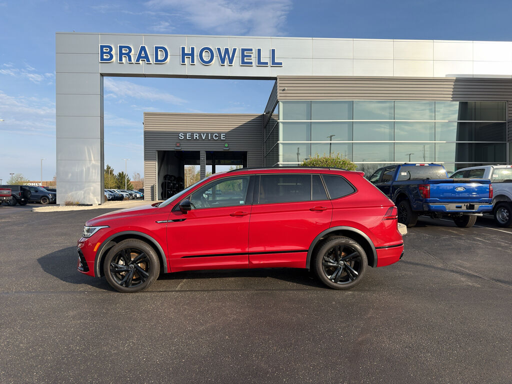 2024 VOLKSWAGEN Tiguan 4Motion