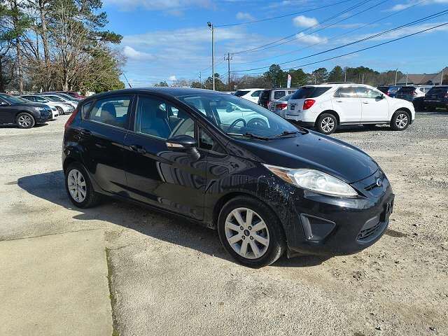 2013 FORD Fiesta