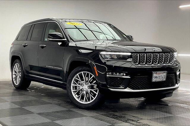 2022 JEEP Grand Cherokee