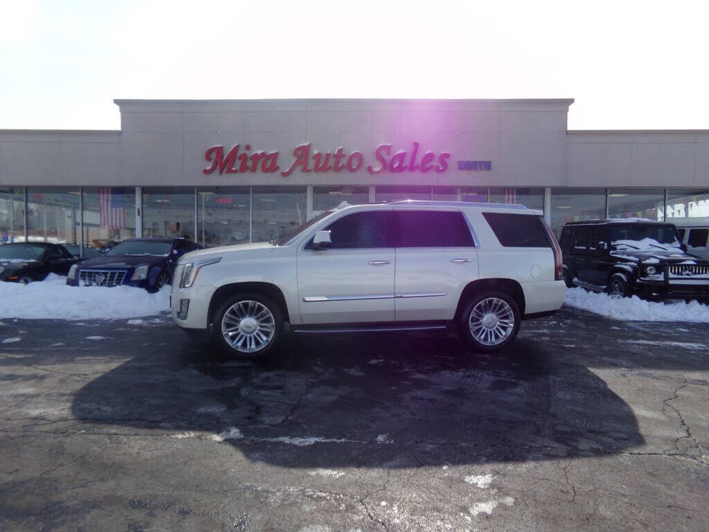 2015 CADILLAC Escalade