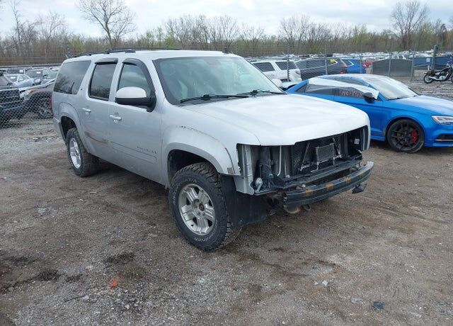 2012 CHEVROLET Suburban