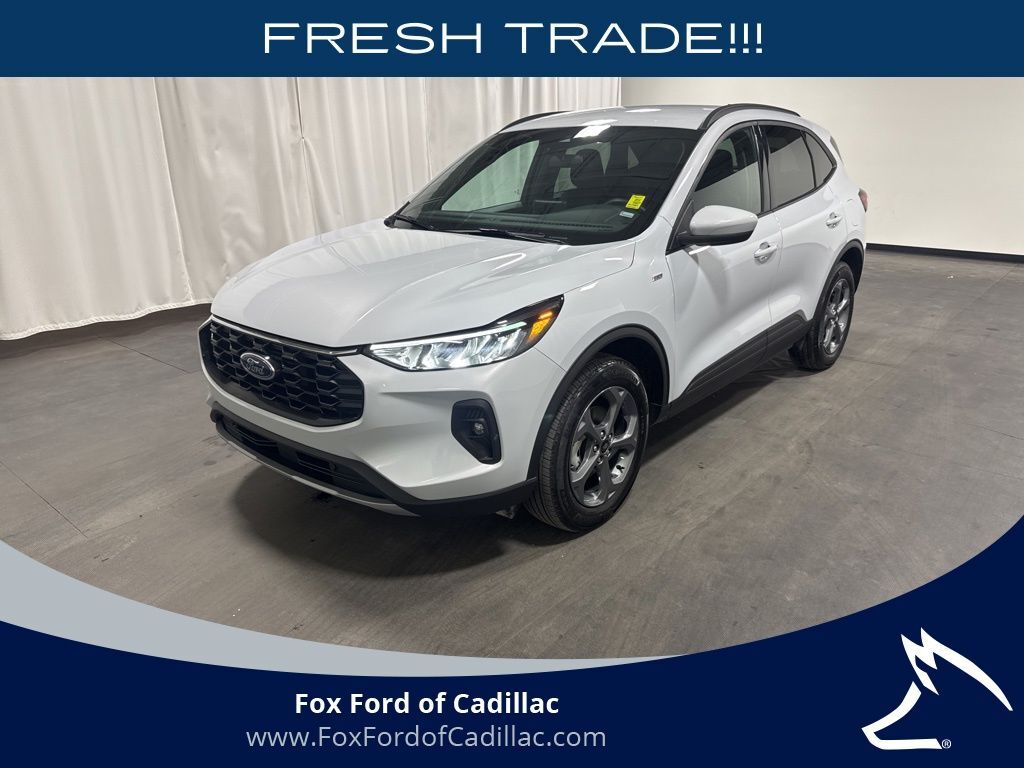 2025 FORD Escape