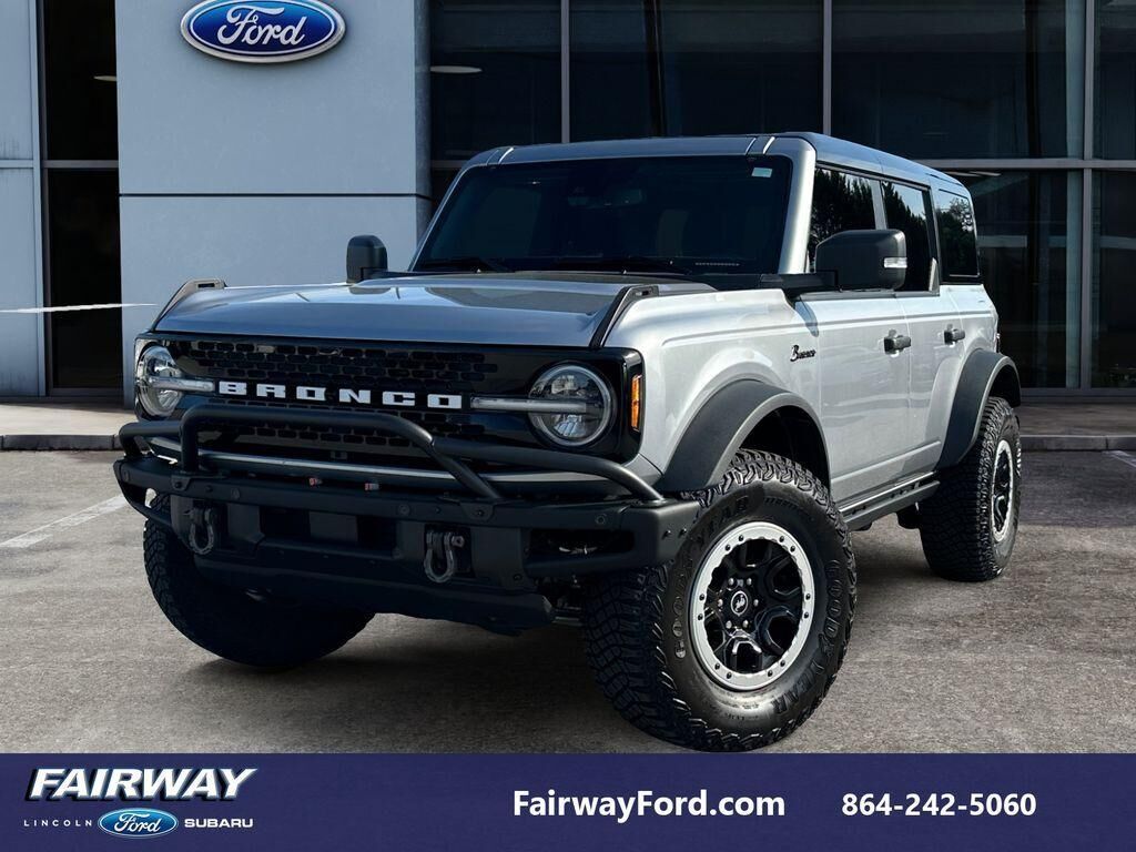 2024 FORD Bronco