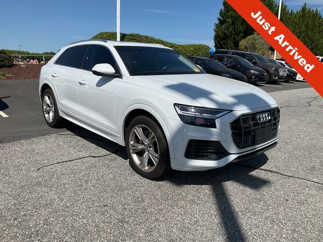 2020 AUDI Q8