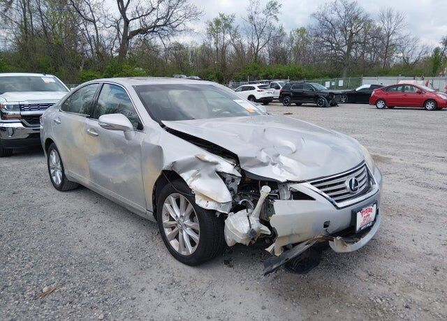 2010 LEXUS ES