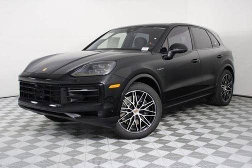 2026 PORSCHE Cayenne