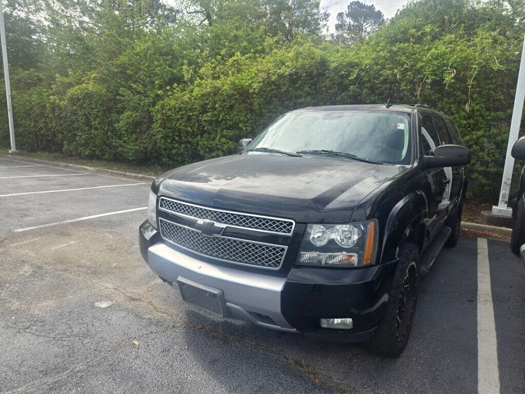 2013 CHEVROLET Suburban