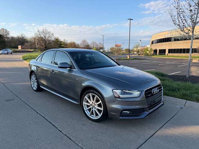2015 AUDI A4