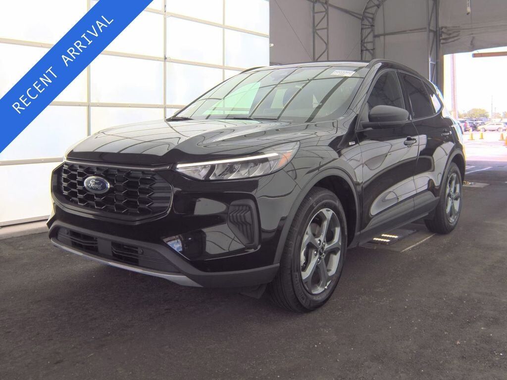 2025 FORD Escape