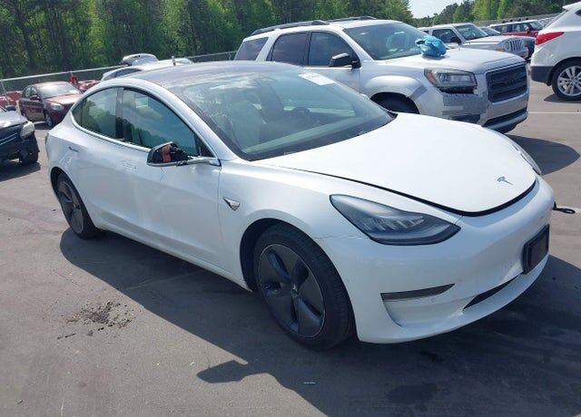 2018 TESLA Model 3