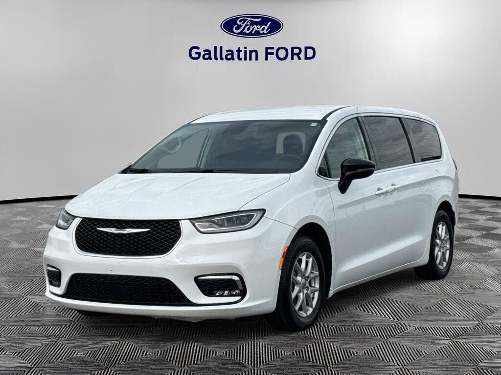 2024 CHRYSLER Pacifica