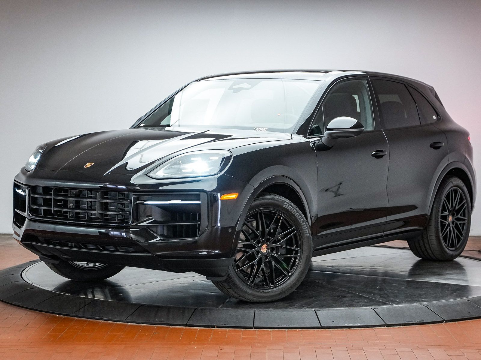 2026 PORSCHE Cayenne