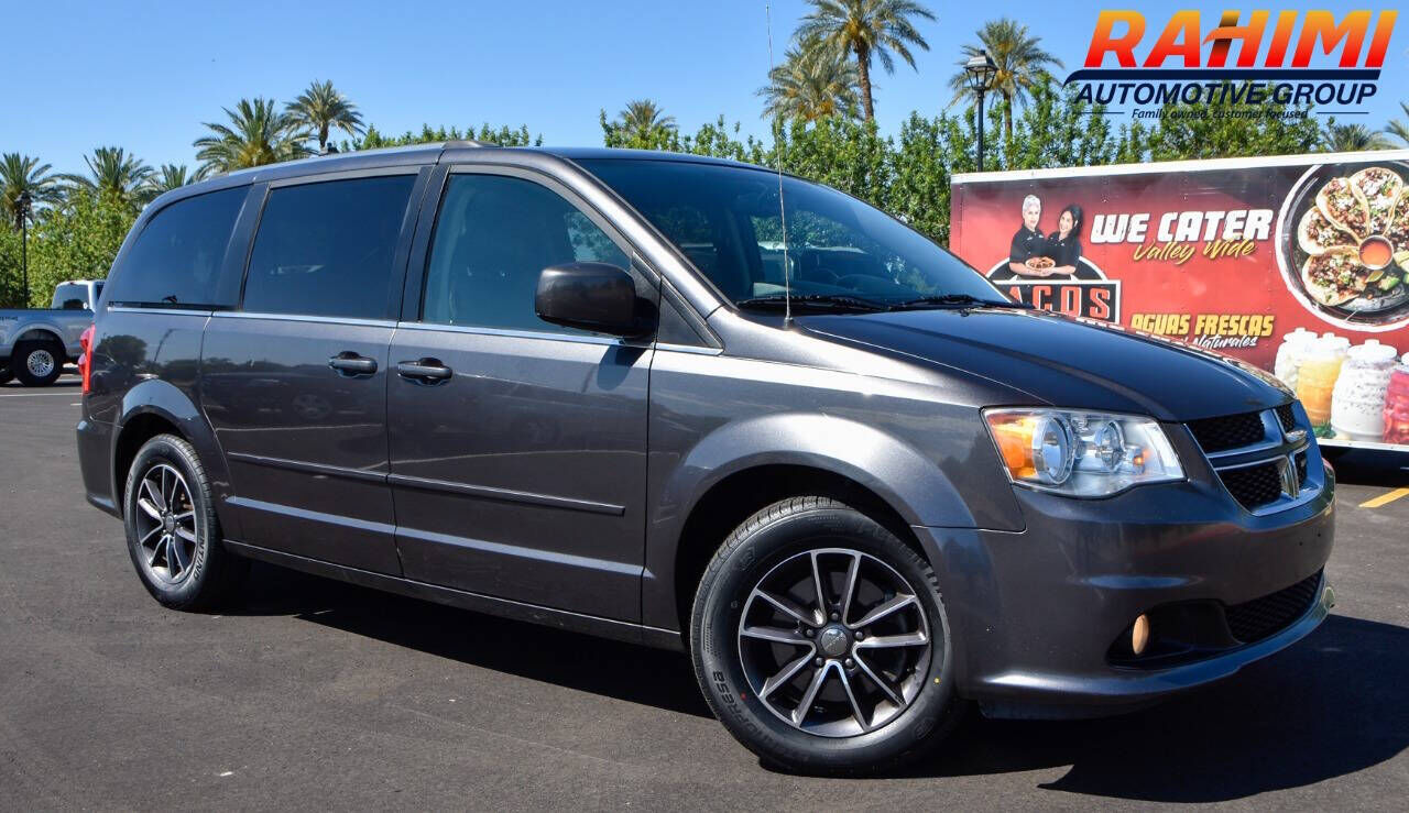 2017 DODGE Grand Caravan