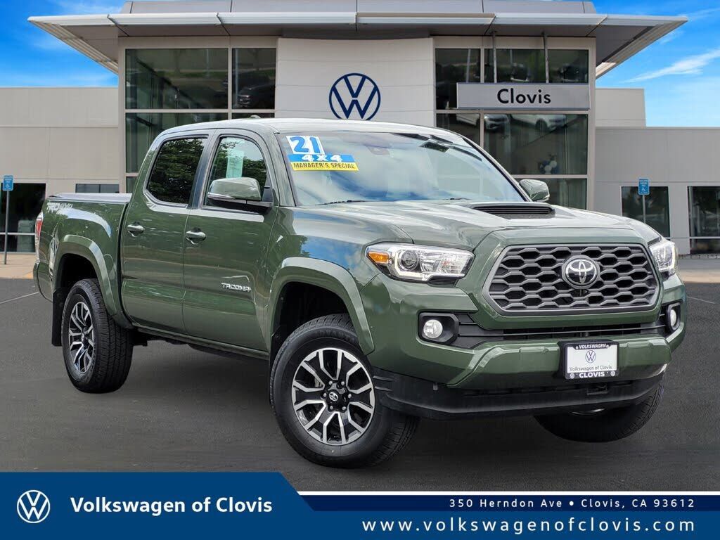2021 TOYOTA Tacoma