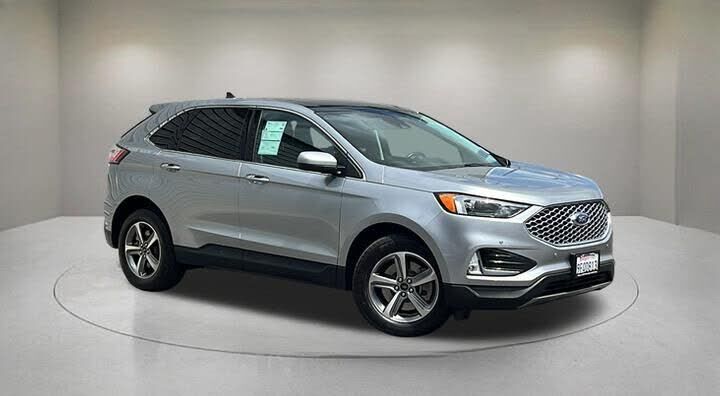 2023 FORD Edge