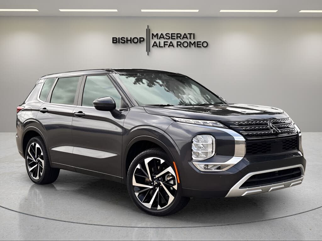 2024 MITSUBISHI Outlander