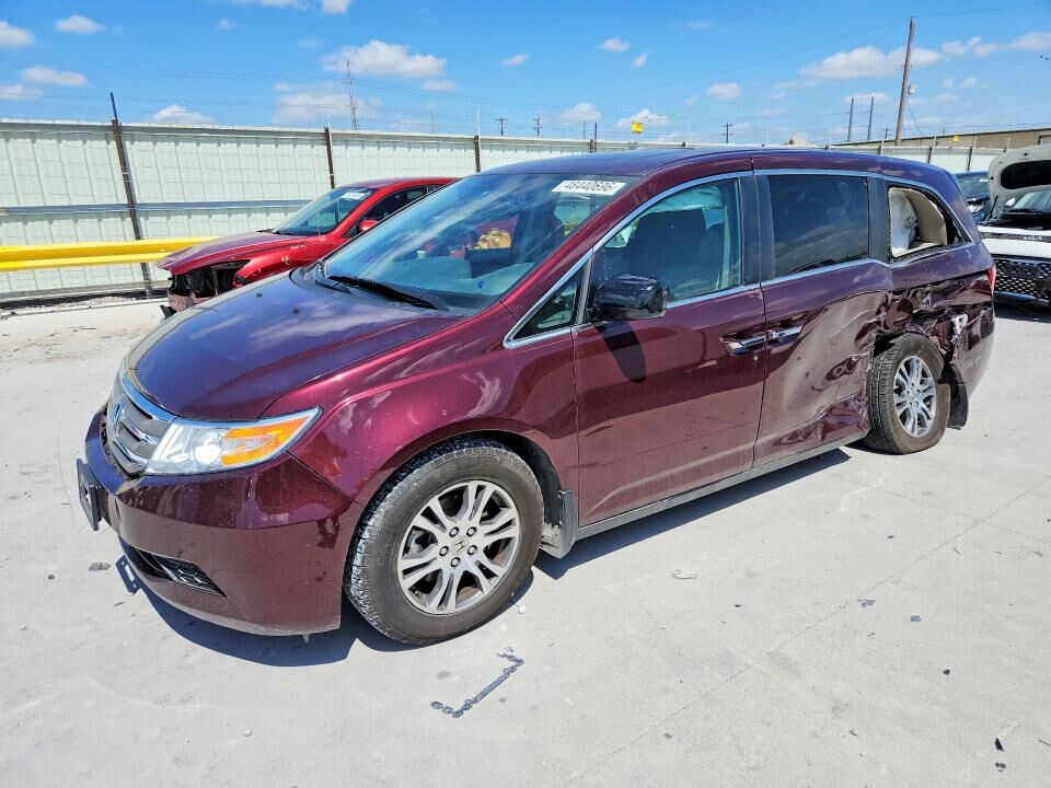 2013 HONDA Odyssey
