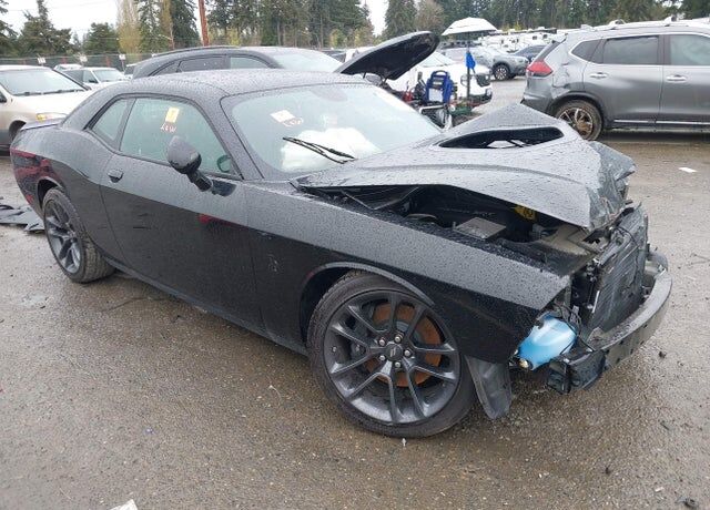 2021 DODGE Challenger