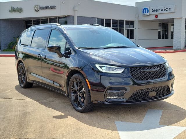 2025 CHRYSLER Pacifica