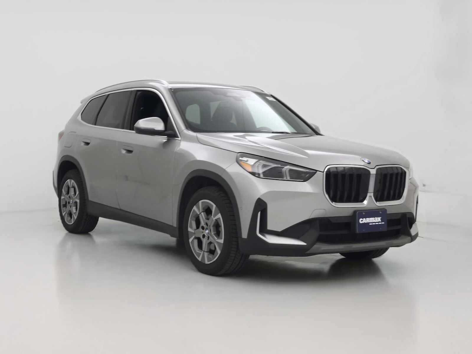 2023 BMW X1