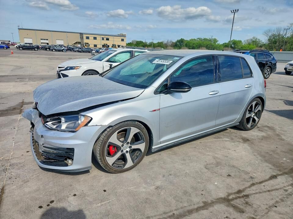 2016 VOLKSWAGEN Golf GTI