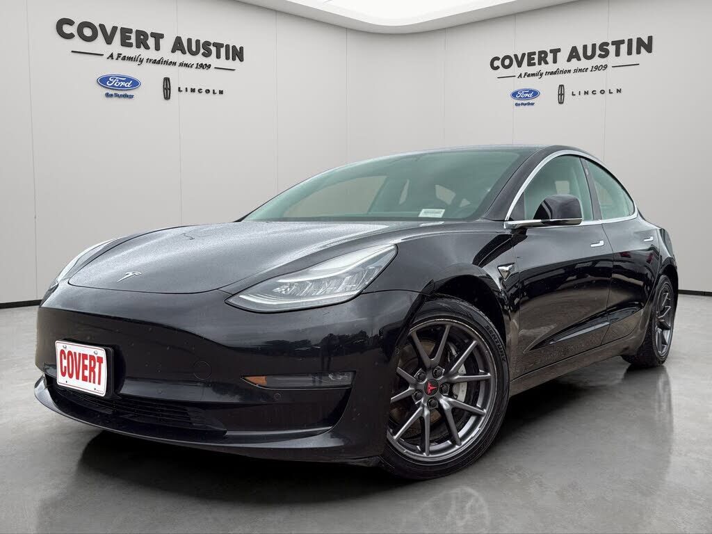 2019 TESLA Model 3