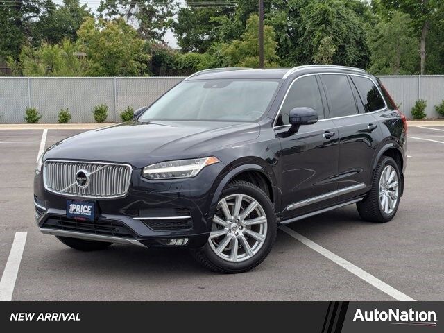 2017 VOLVO XC90