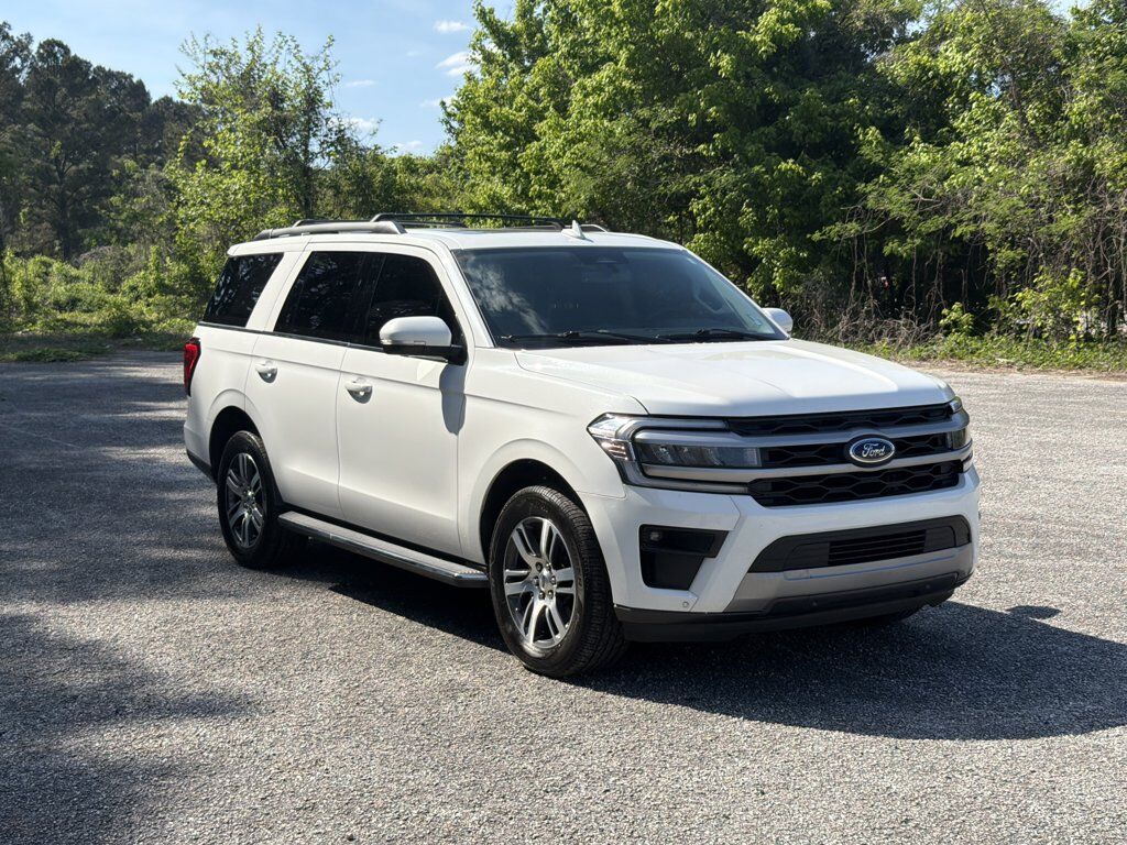2022 FORD Expedition
