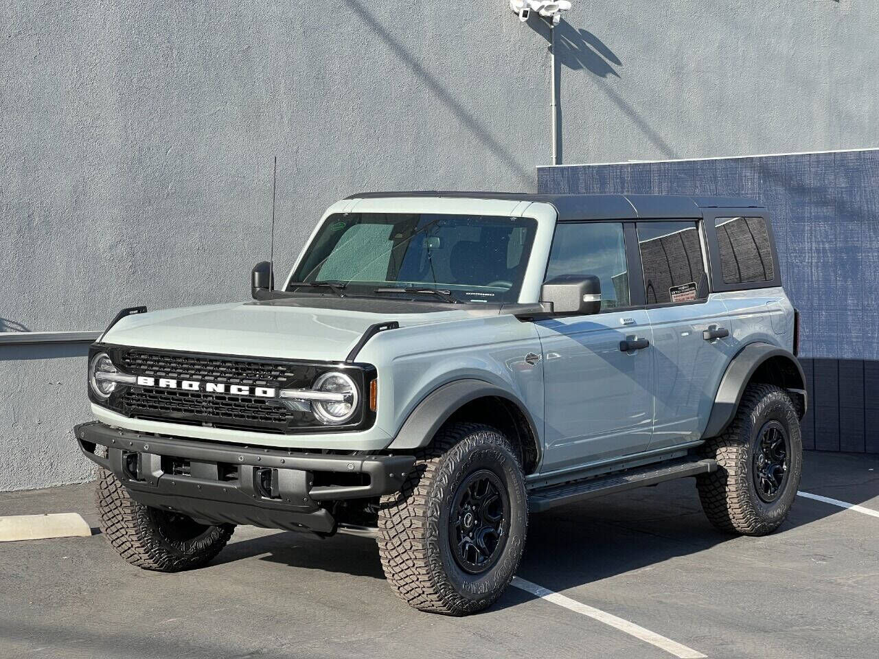 2022 FORD Bronco