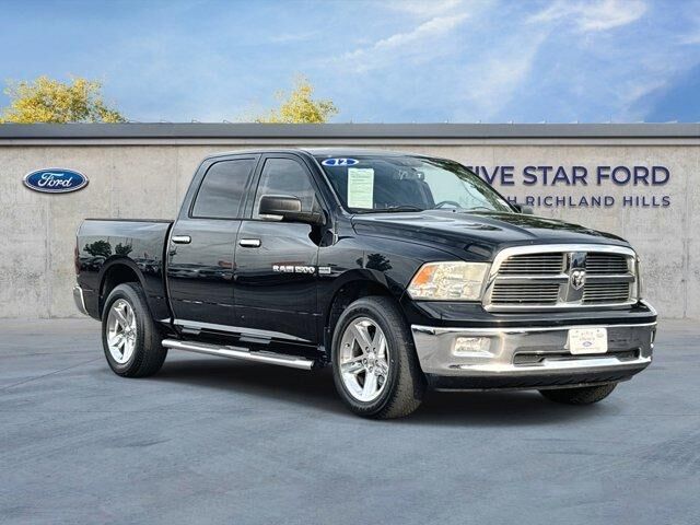 2012 DODGE Ram