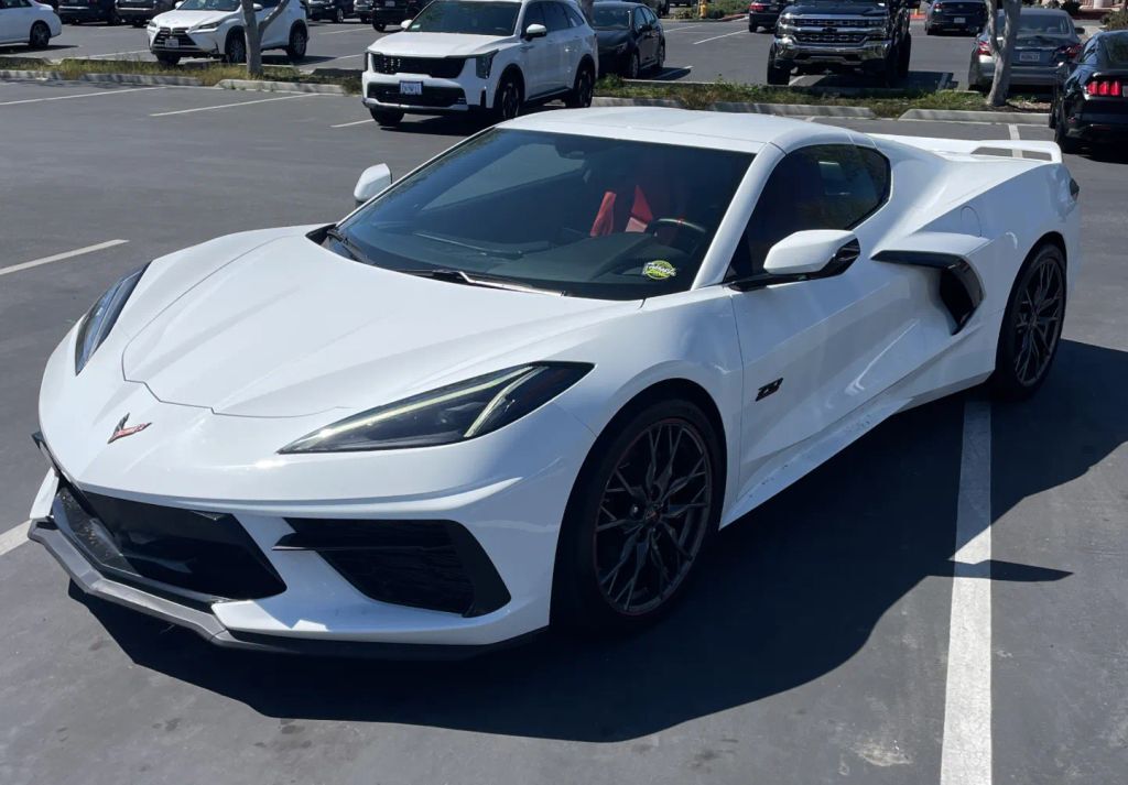 2023 CHEVROLET Corvette