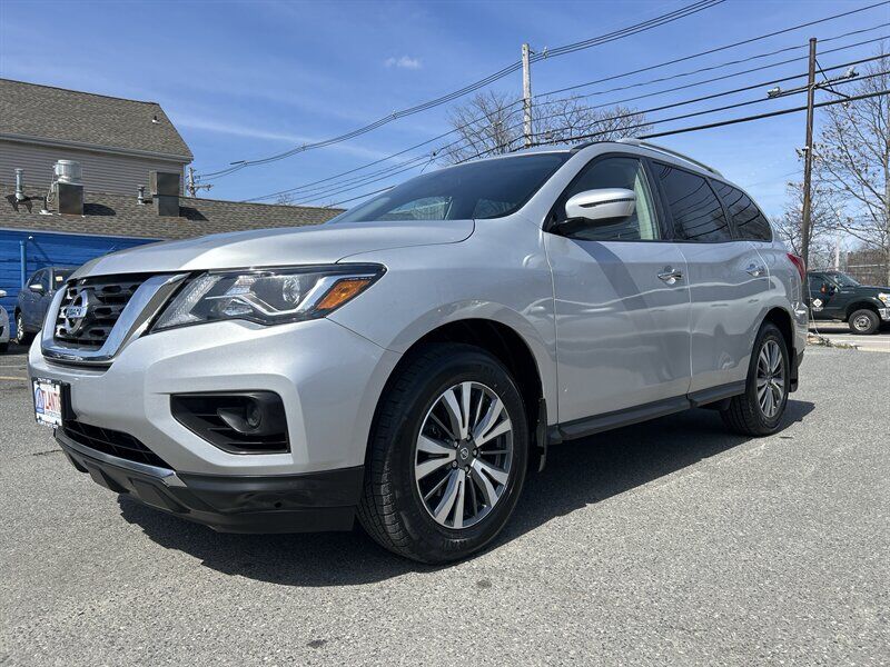 2019 NISSAN Pathfinder